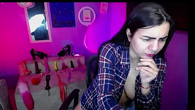 IsisRouse online show from October 22, 4:02 am