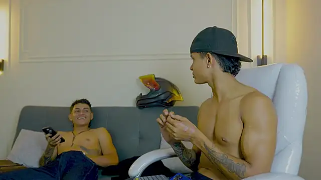 Paradise boy s online show from January 30, 2:27 am