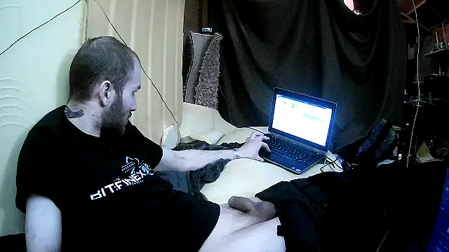 pervy devil online show from March 1, 6:43 pm