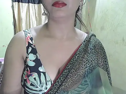 Model-Tanya online show from October 25, 6:57 pm