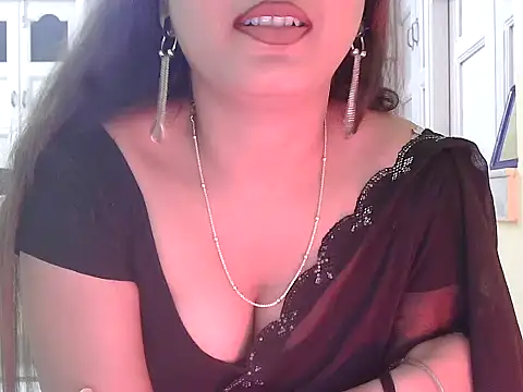 Model-Tanya online show from November 13, 11:42 am