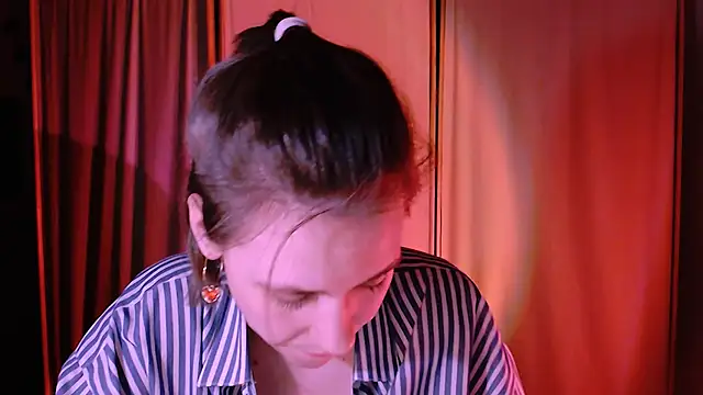 Malinax online show from February 3, 11:05 pm