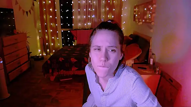 Malinax online show from December 18, 4:07 am