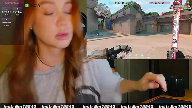 Snapshot of Emili1- chatting on December 1, 4:29 pm Emili1- online show from December 1, 4:29 pm