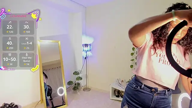 amelyaDreams online show from October 17, 7:27 pm