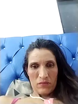 Nathasha LatinHot online show from November 3, 5:20 am