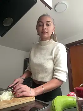 emma oxford online show from February 3, 5:18 pm