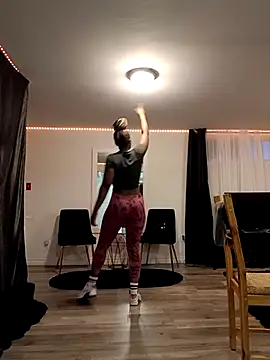 Applebottomup online show from January 18, 11:36 am