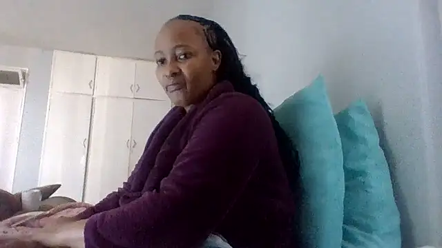 BabeAssXX online show from September 29, 7:02 am