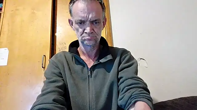 Snapshot of TooFknHorny7676@xh chatting on April 11, 7:45 am TooFknHorny7676xh online show from April 11, 7:45 am