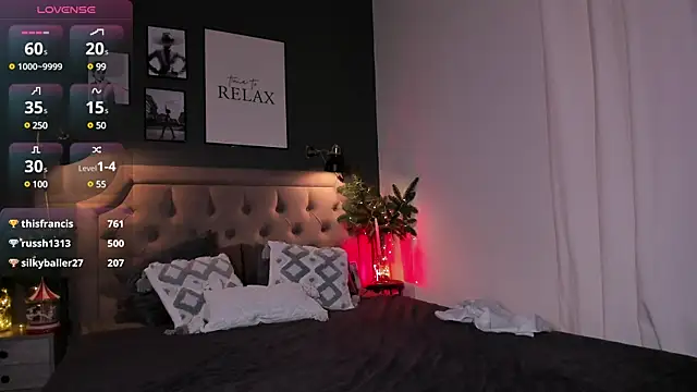 Lettie brooks online show from December 16, 3:40 am