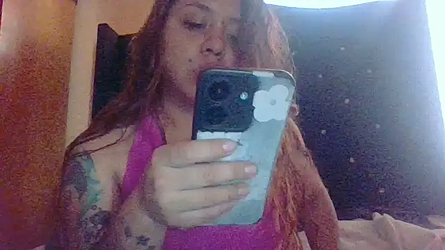 Jennxdolls online show from April 15, 2:02 pm