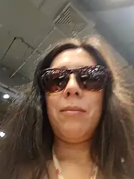 Reinacatchile online show from February 8, 8:32 pm