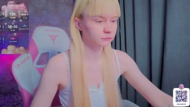 Milia Parker online show from April 14, 8:48 pm