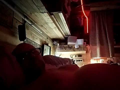 FKHoward online show from April 27, 8:23 am