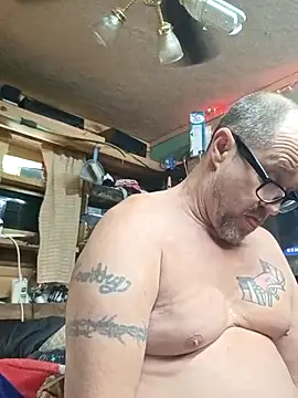 FKHoward online show from April 29, 3:05 pm