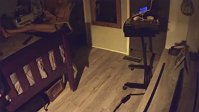 flasher15 online show from April 9, 1:16 am