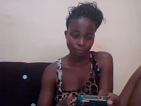 sexxyqueenn22 online show from December 19, 6:23 am