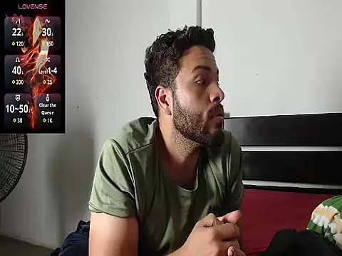 hazel eyes1293 online show from January 16, 10:25 pm