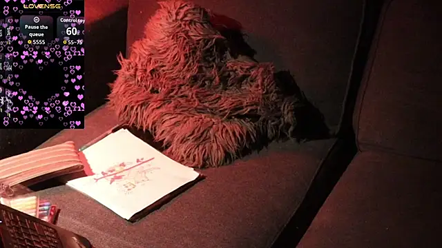 estivalia xxx online show from March 25, 2:06 am