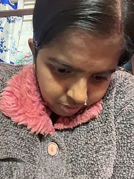 Snapshot of Beauty-queen chatting on January 11, 2:15 pm Beauty-queen online show from January 11, 2:15 pm