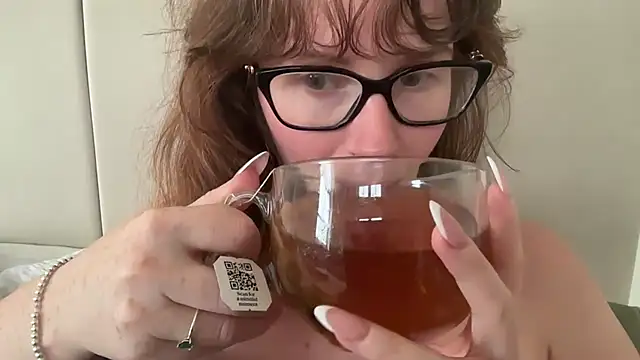 Snapshot of redheadrosie69 chatting on July 5, 6:59 pm redheadrosie69 online show from July 5, 6:59 pm