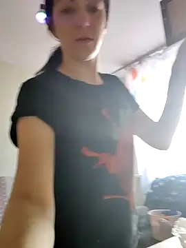 NikaXBerry online show from December 31, 7:10 am