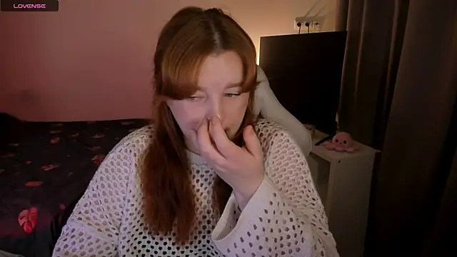  Lisa x online show from December 5, 5:15 am