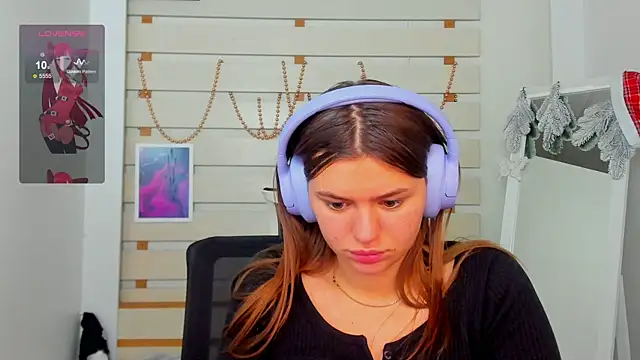 Josephine Kiss online show from December 30, 2:51 pm