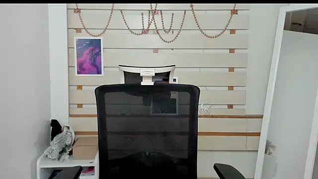 Josephine Kiss online show from January 30, 1:55 am