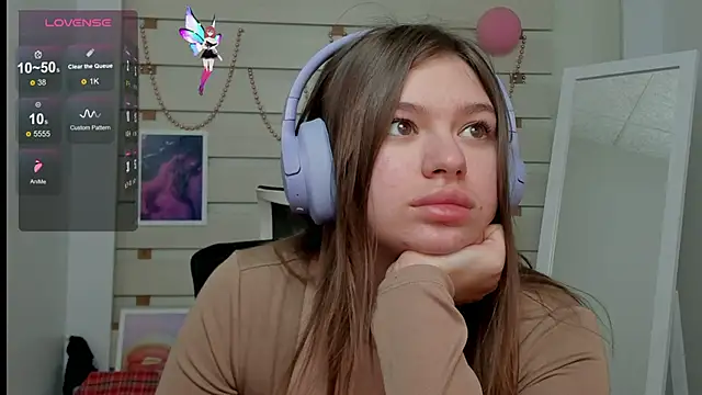 Josephine Kiss online show from March 16, 7:26 am