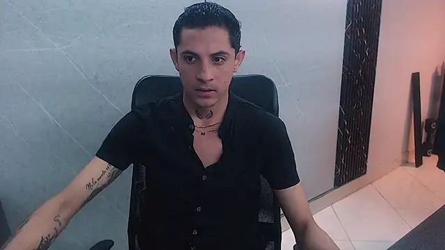 Erick Wall online show from February 23, 1:13 am