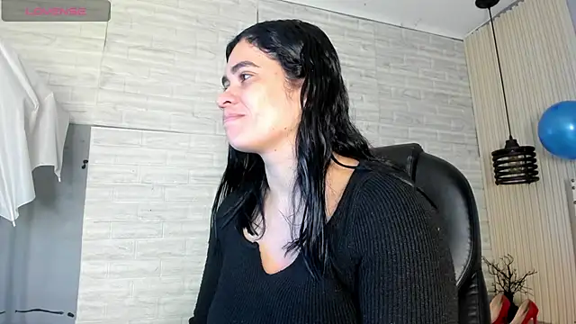 Snapshot of sussy__stone chatting on June 6, 11:59 am sussy stone online show from June 6, 11:59 am