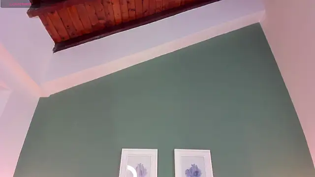  anavictoria  online show from October 18, 1:12 pm