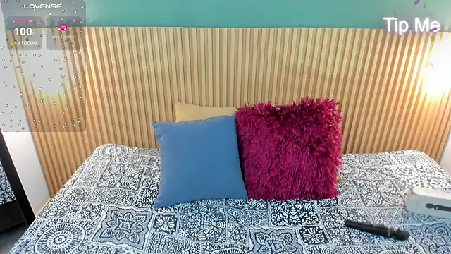  anavictoria  online show from October 20, 1:22 pm