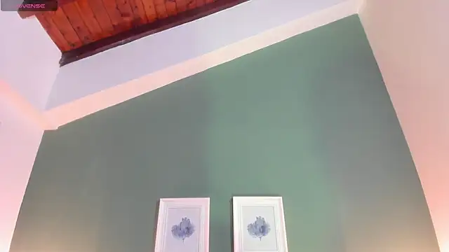  anavictoria  online show from November 10, 5:56 pm