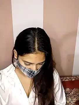 Snapshot of PRINCESS_ZANNAT chatting on February 19, 6:26 pm PRINCESS ZANNAT online show from February 19, 6:26 pm