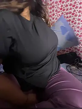 Snapshot of Ritu-Babe chatting on October 7, 9:50 am Ritu-Babe online show from October 7, 9:50 am