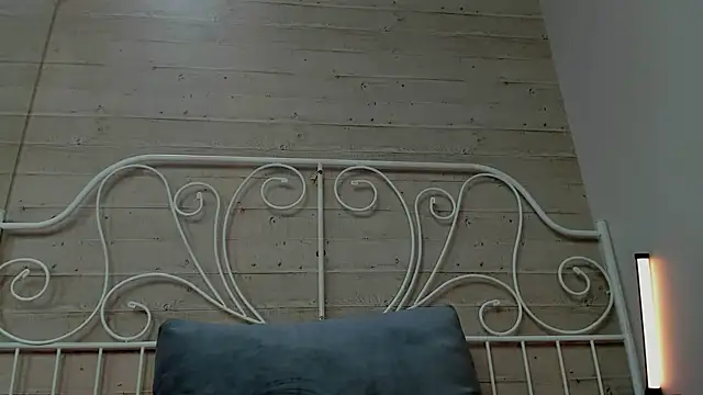 Whitney Svonn online show from February 28, 7:14 pm