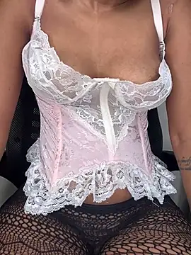 Ravishing Rubi online show from July 18, 9:02 am
