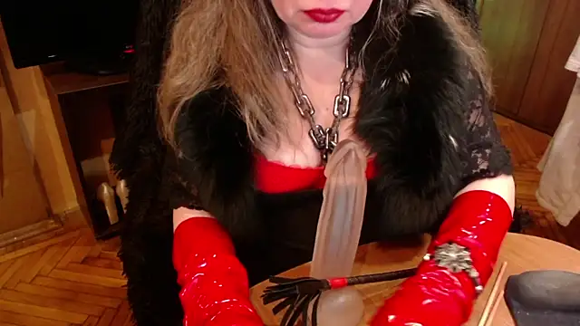 Miss Tress online show from January 8, 1:42 am