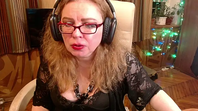 Snapshot of Miss_Tress chatting on July 24, 10:30 pm Miss Tress online show from July 24, 10:30 pm