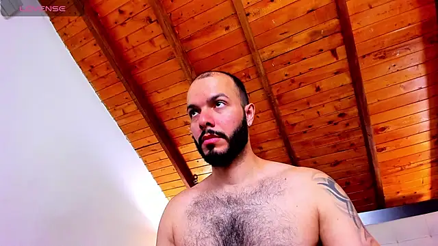 Tom Bailey online show from November 3, 3:35 pm