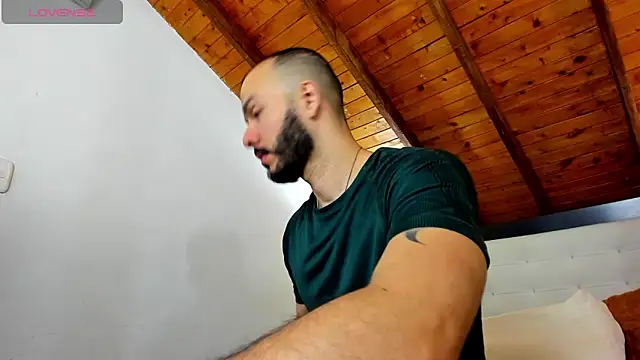 Tom Bailey online show from December 4, 12:47 pm