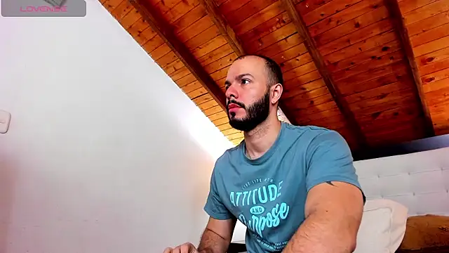 Tom Bailey online show from December 14, 12:43 pm