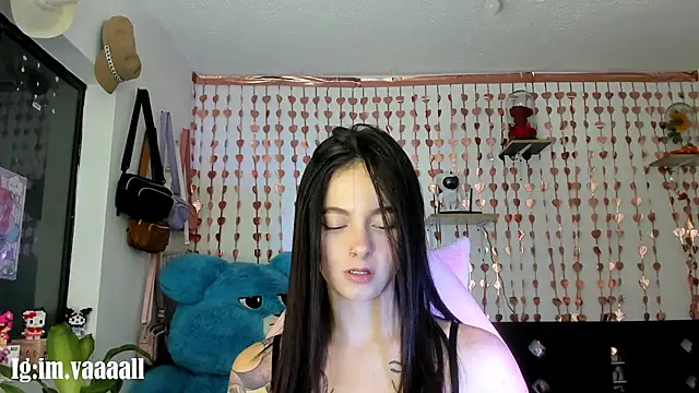 Snapshot of lucyy_tay chatting on September 10, 9:09 am lucyy tay online show from September 10, 9:09 am