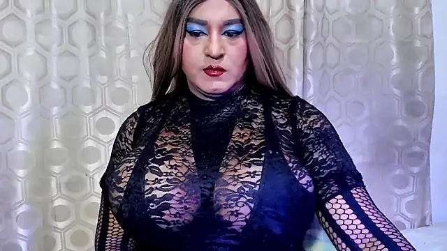Snapshot of alessia_hot69 chatting on January 23, 10:11 pm alessia hot69 online show from January 23, 10:11 pm