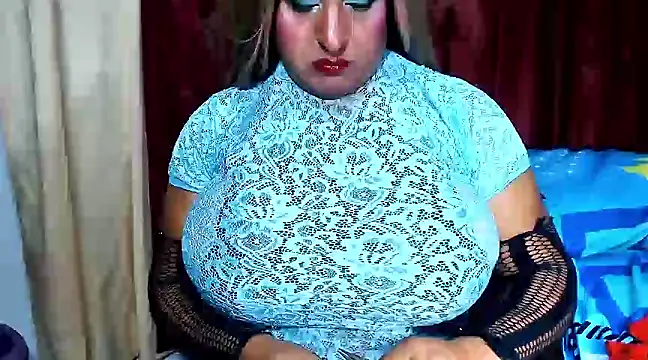 Snapshot of alessia_hot69 chatting on March 22, 6:14 pm alessia hot69 online show from March 22, 6:14 pm