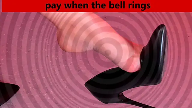 Snapshot of LolaLemona chatting on December 22, 4:48 pm LolaLemona online show from December 22, 4:48 pm