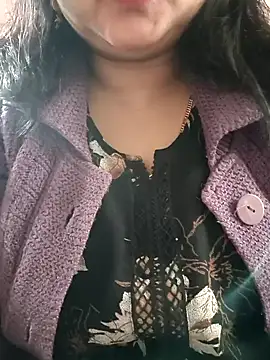 cuteyqueen online show from January 10, 5:15 am